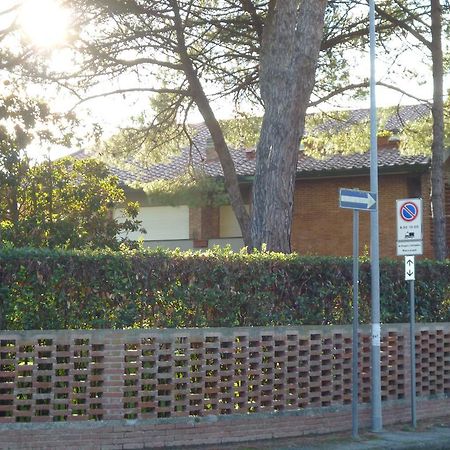 Villa Il Geranio à Tirrenia Extérieur photo