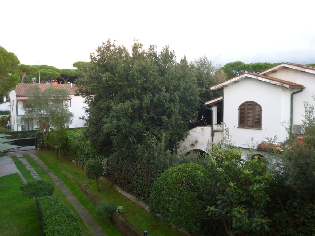Villa Il Geranio à Tirrenia Extérieur photo