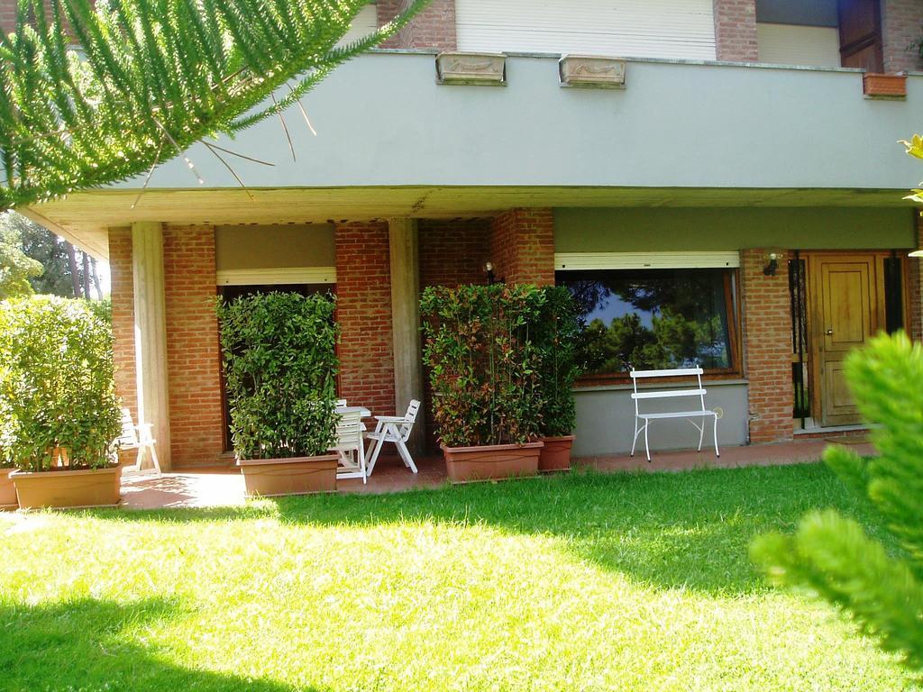 Villa Il Geranio à Tirrenia Extérieur photo
